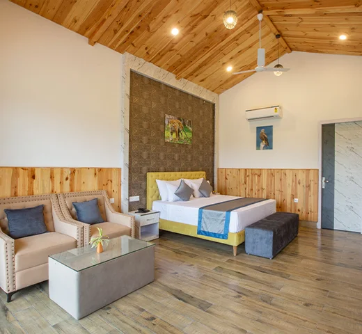 Tiger Den: Blend of Rustic Charm with Modern Elegance